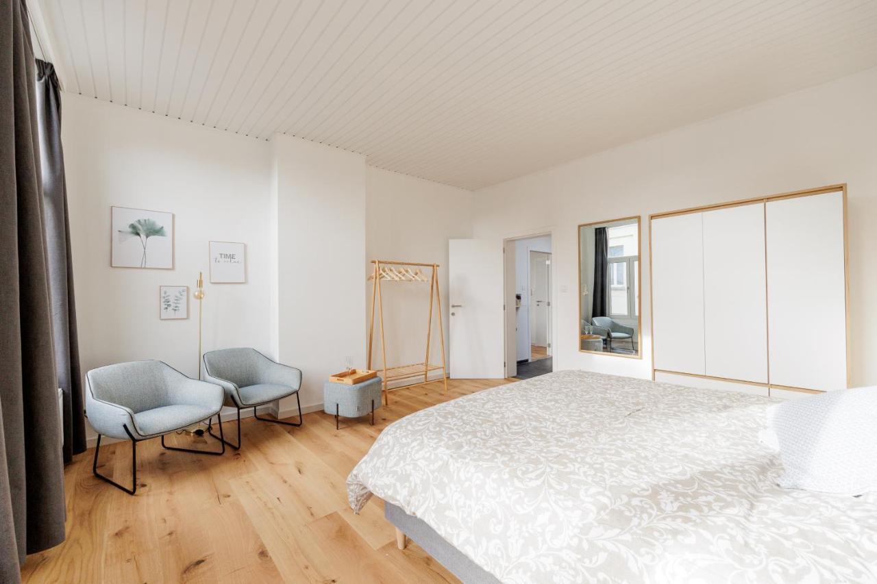 Surprimo - Gerenoveerd Appartement Antwerpen Bagian luar foto